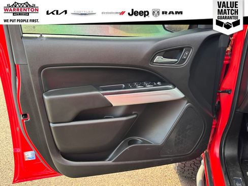 Used 2018 Chevrolet Colorado ZR2 image 17