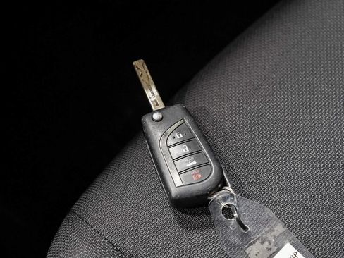 Certified 2022 Toyota Corolla SE FWD image 29