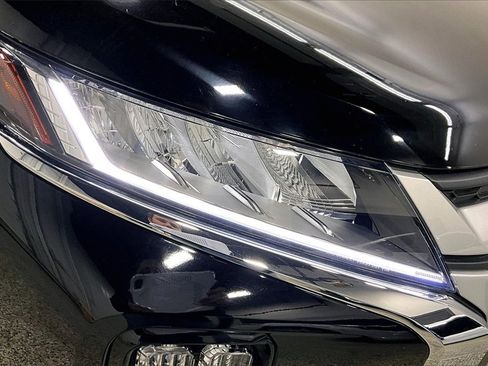 Used 2024 Mitsubishi Outlander Sport LE image 29