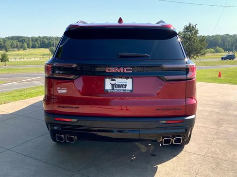Used 2024 GMC Acadia Elevation w/ Black Edition FWD image 5