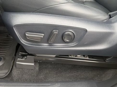 Certified 2024 Toyota Tacoma TRD Sport w/ TRD Sport Premium Package image 17