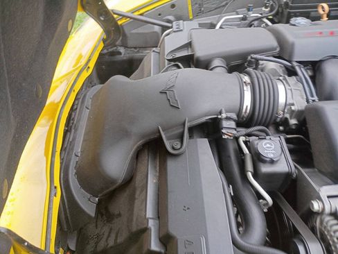 Used 2008 Chevrolet Corvette Convertible w/ Preferred Equipment Group RWD image 23