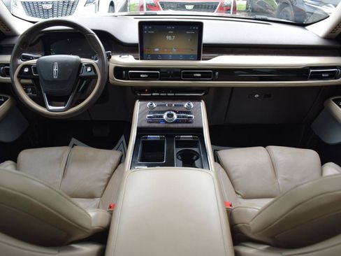 Used 2020 Lincoln Aviator Reserve w/ Equipment Group 202A AWD/4WD image 18