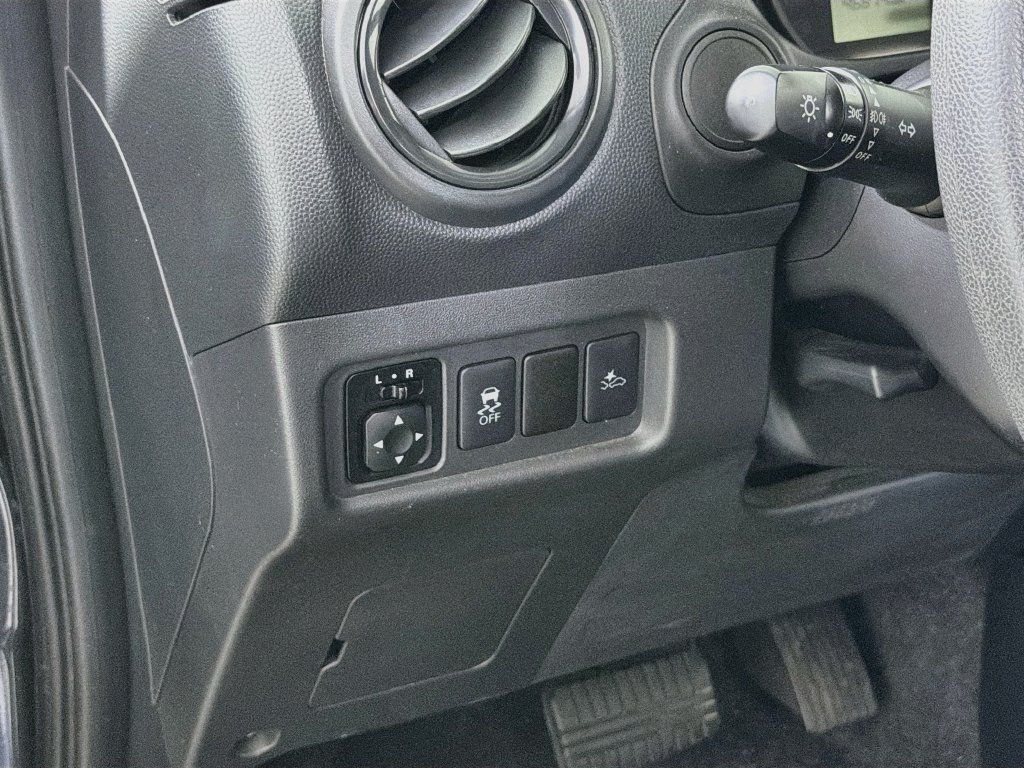 Used 2024 Mitsubishi Mirage ES FWD image 12