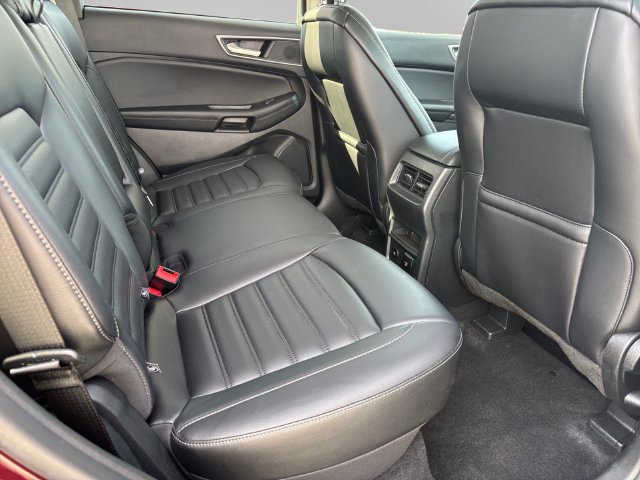 Certified 2024 Ford Edge SEL w/ Convenience Package AWD/4WD image 13