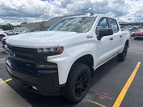 Used 2021 Chevrolet Silverado 1500 LT Trail Boss w/ Bed Protection Package AWD/4WD image 1