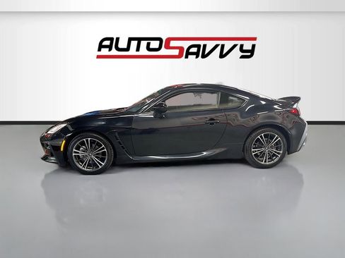 Used 2023 Toyota GR86 Premium w/ ALL Weather Mat Package (TMS) image 4