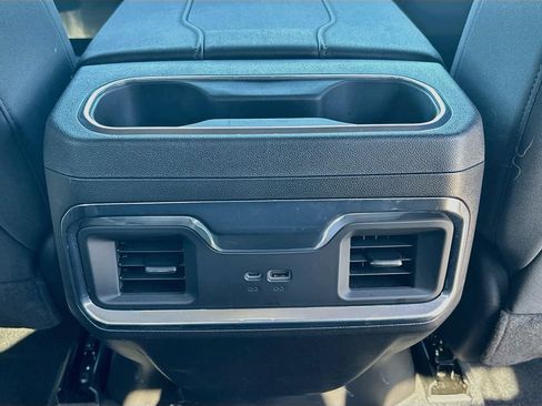 Used 2025 GMC Sierra 1500 Elevation RWD image 17