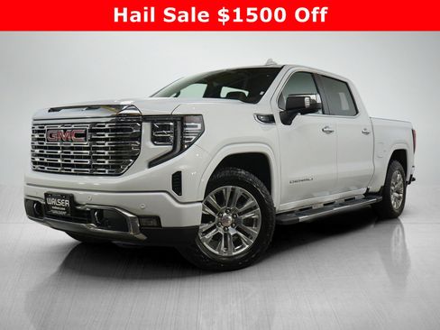 Used 2024 GMC Sierra 1500 Denali w/ Technology Package AWD/4WD image 1
