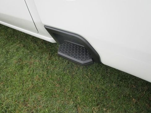 New 2026 GMC Sierra 2500 Pro image 14