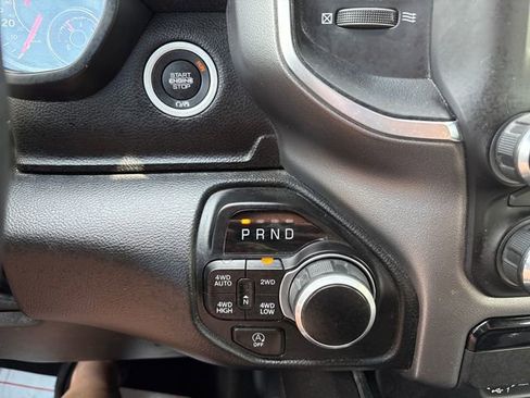 Used 2024 RAM 1500 Big Horn AWD/4WD image 19