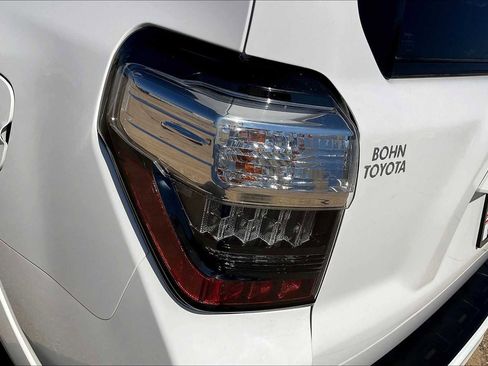 Used 2024 Toyota 4Runner SR5 image 26