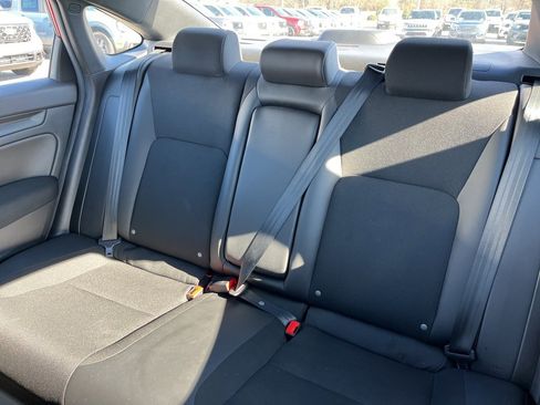 Used 2025 Honda Civic Sport image 17