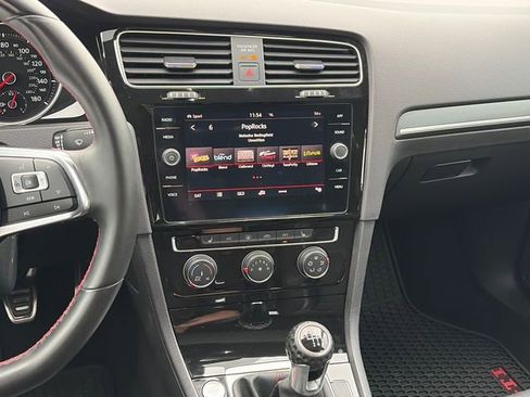 Used 2019 Volkswagen GTI Autobahn image 11