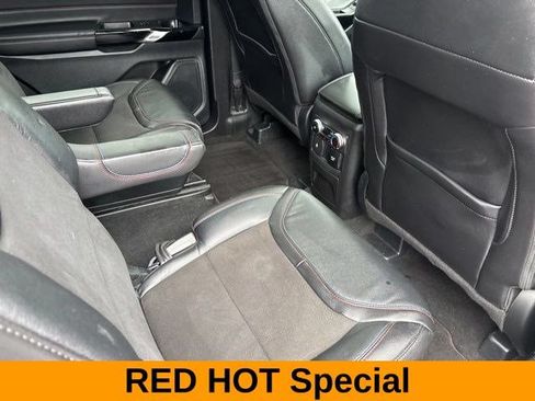 Used 2024 Ford Explorer ST w/ Equipment Group 401A AWD/4WD image 39