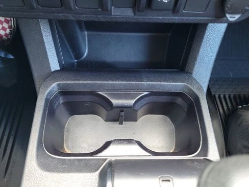 Certified 2022 Toyota Tacoma SR image 29