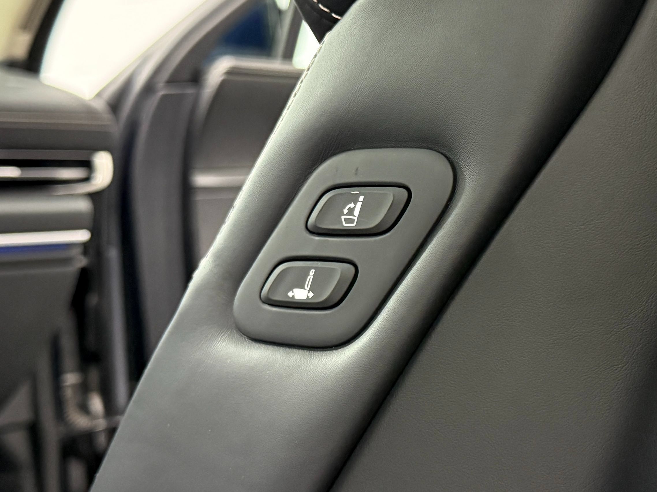 Used 2021 Genesis GV80 3.5T Prestige AWD/4WD image 43