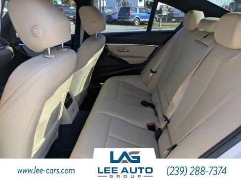 Used 2018 BMW 330i Sedan w/ Convenience Package image 10