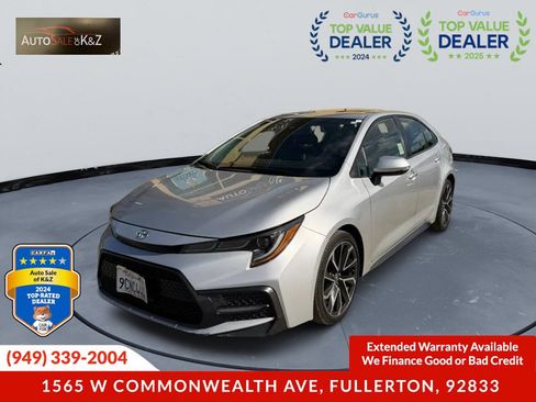 Used 2020 Toyota Corolla SE w/ SE Premium Package FWD image 1