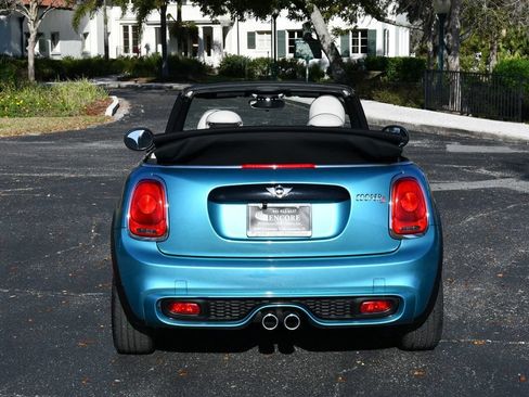 Used 2017 MINI Cooper S FWD image 5