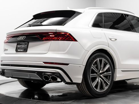 Used 2023 Audi SQ8 Prestige image 14