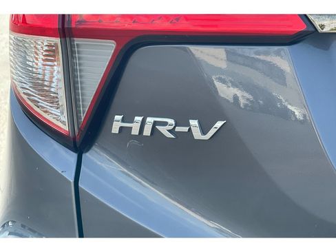 Used 2020 Honda HR-V Sport image 17