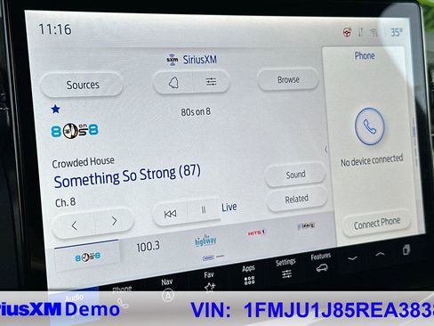 Used 2024 Ford Expedition XLT image 30