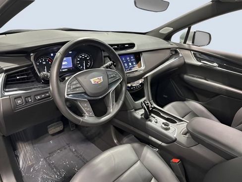 Used 2023 Cadillac XT5 Premium Luxury w/ Technology Package AWD/4WD image 14