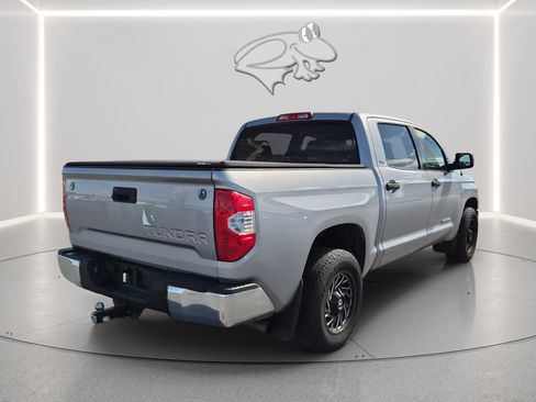 Used 2015 Toyota Tundra SR5 image 6