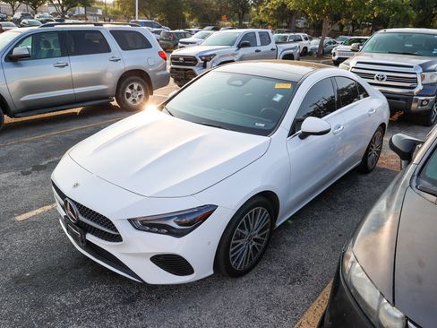 Used 2025 Mercedes-Benz CLA 250 image 3