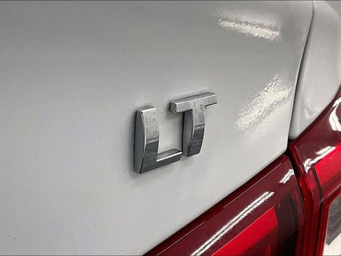Used 2024 Chevrolet Malibu LT FWD image 7