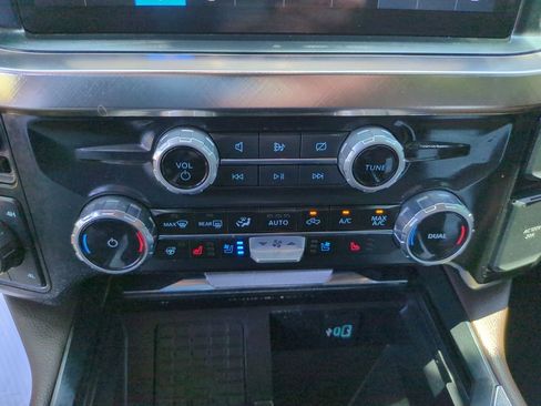 Used 2024 Ford F350 King Ranch w/ FX4 Off-Road Package AWD/4WD image 29