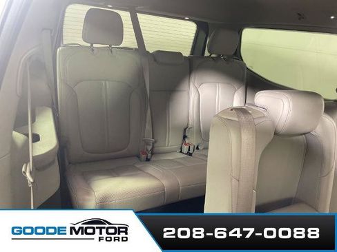 Used 2022 Jeep Wagoneer Series II AWD/4WD image 22