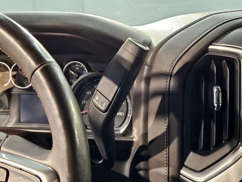 Used 2020 Chevrolet Silverado 1500 LT w/ Texas Edition image 30