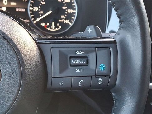 Certified 2024 Nissan Pathfinder SL image 18