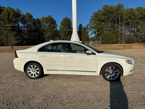 Used 2011 Volvo S80 3.2 image 5