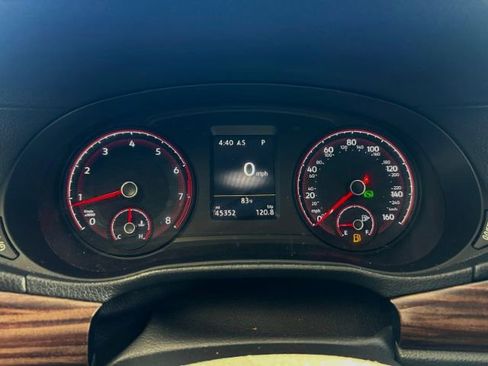 Used 2022 Volkswagen Passat 2.0T image 17