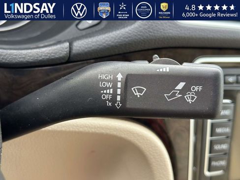 Used 2014 Volkswagen Passat TDI SEL Premium image 18