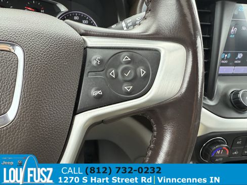 Used 2018 GMC Acadia SLT image 24