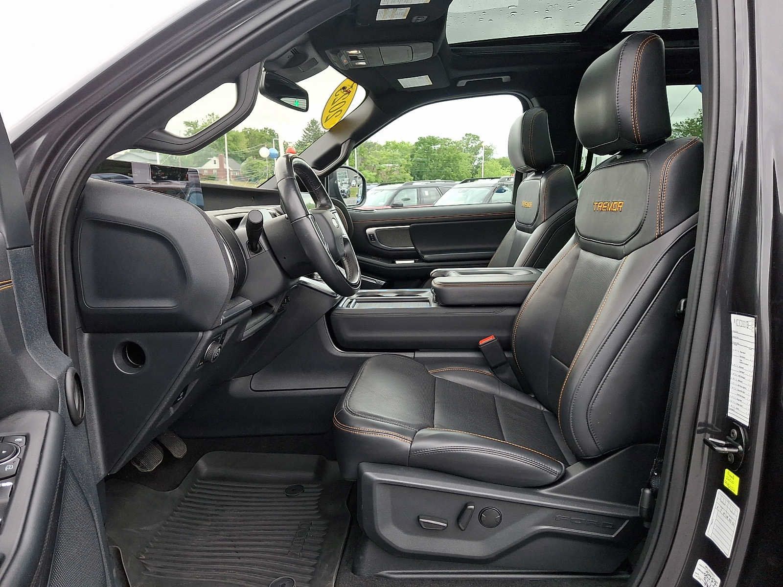 Certified 2025 Ford Expedition Tremor AWD/4WD image 13