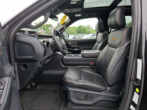 Certified 2025 Ford Expedition Tremor AWD/4WD image 13