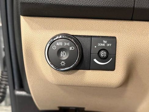 Used 2011 GMC Acadia Denali FWD image 11