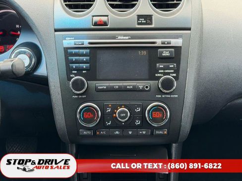 Used 2010 Nissan Altima 2.5 S w/ Premium Pkg FWD image 11