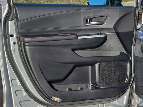 Used 2025 Toyota Sienna XSE image 29