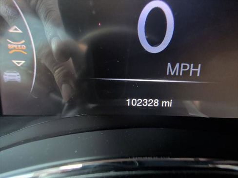Certified 2020 Jeep Grand Cherokee Laredo RWD image 17