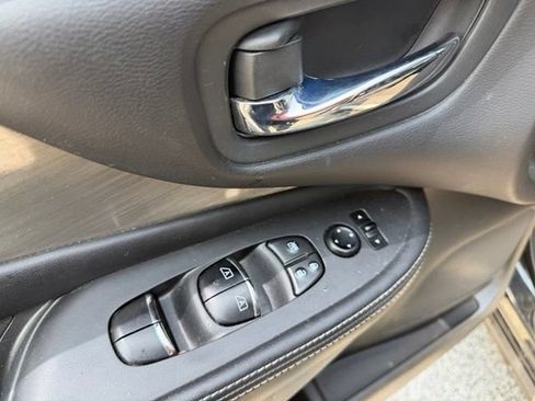 Used 2015 Nissan Murano Platinum AWD/4WD image 11