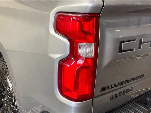 Used 2023 Chevrolet Silverado 1500 RST AWD/4WD image 41