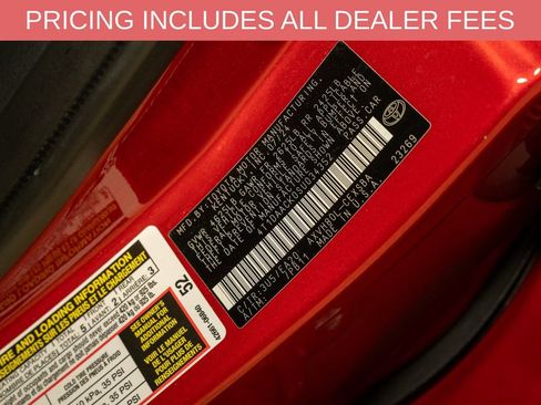 Used 2025 Toyota Camry SE FWD image 19