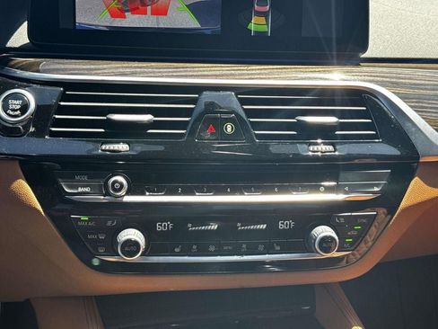 Used 2023 BMW 540i xDrive w/ M Sport Package AWD/4WD image 29