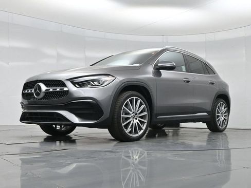 Used 2022 Mercedes-Benz GLA 250 4MATIC image 52